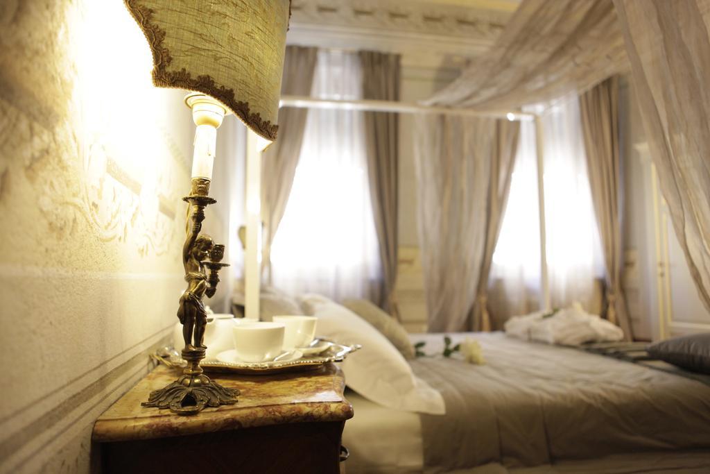 Residenza D'Epoca -Santa Caterina Panzió Pisa Szoba fotó